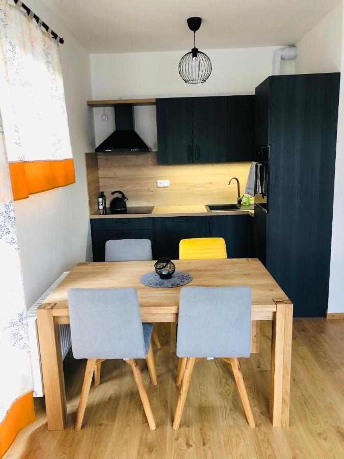 Apartman Kasperky Kasperske Hory Exterior foto